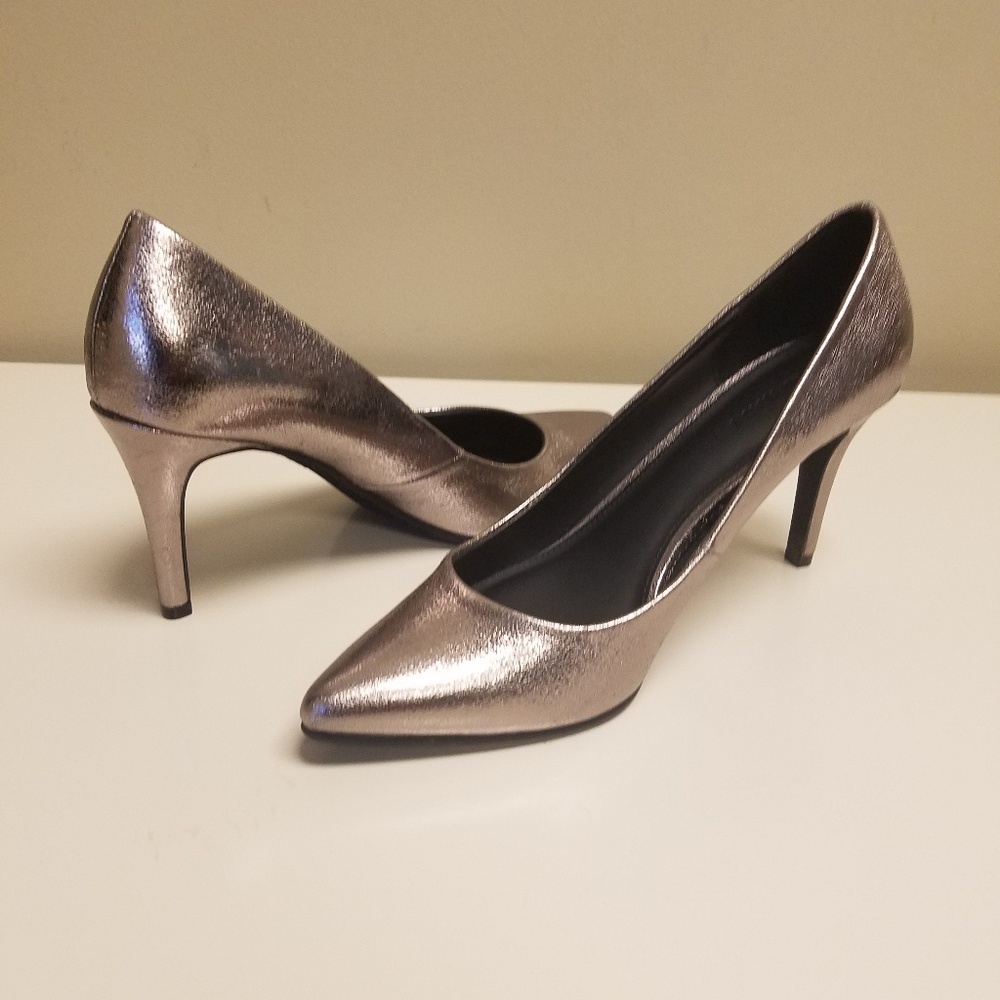 Old Navy Metallic Heels